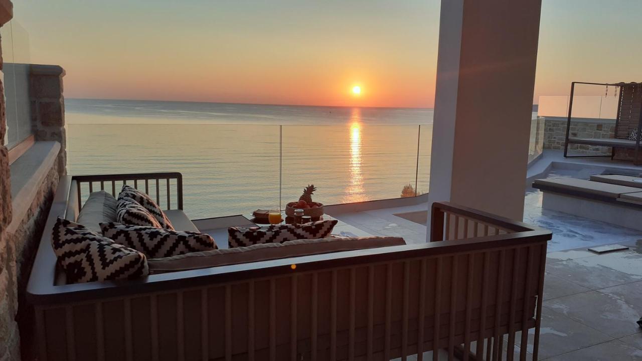 Luxury Villa Dioskouroi Eco Pool & Jacuzzi Kalívesz Kültér fotó