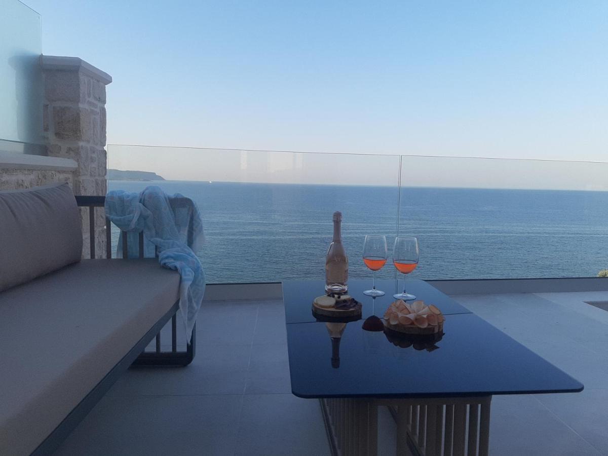 Luxury Villa Dioskouroi Eco Pool & Jacuzzi Kalívesz Kültér fotó