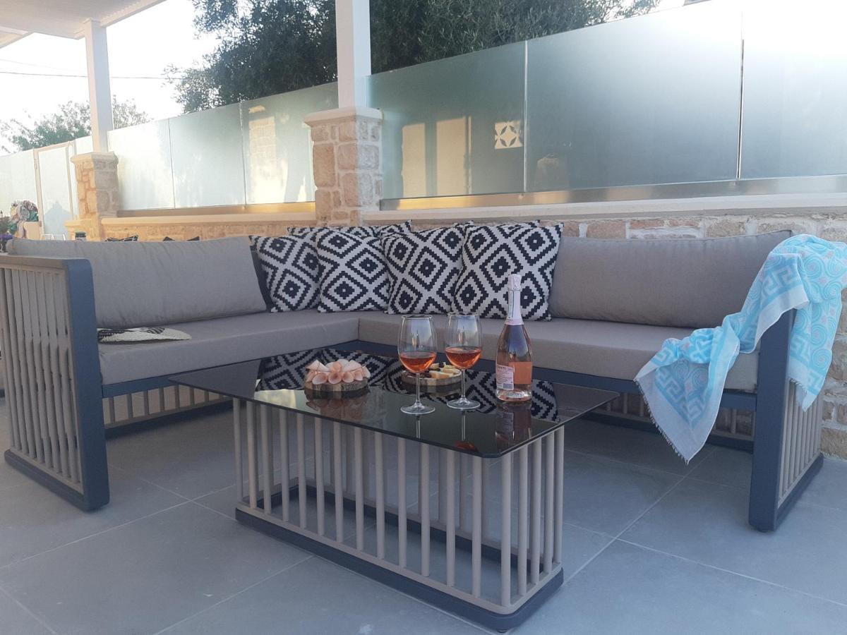 Luxury Villa Dioskouroi Eco Pool & Jacuzzi Kalívesz Kültér fotó