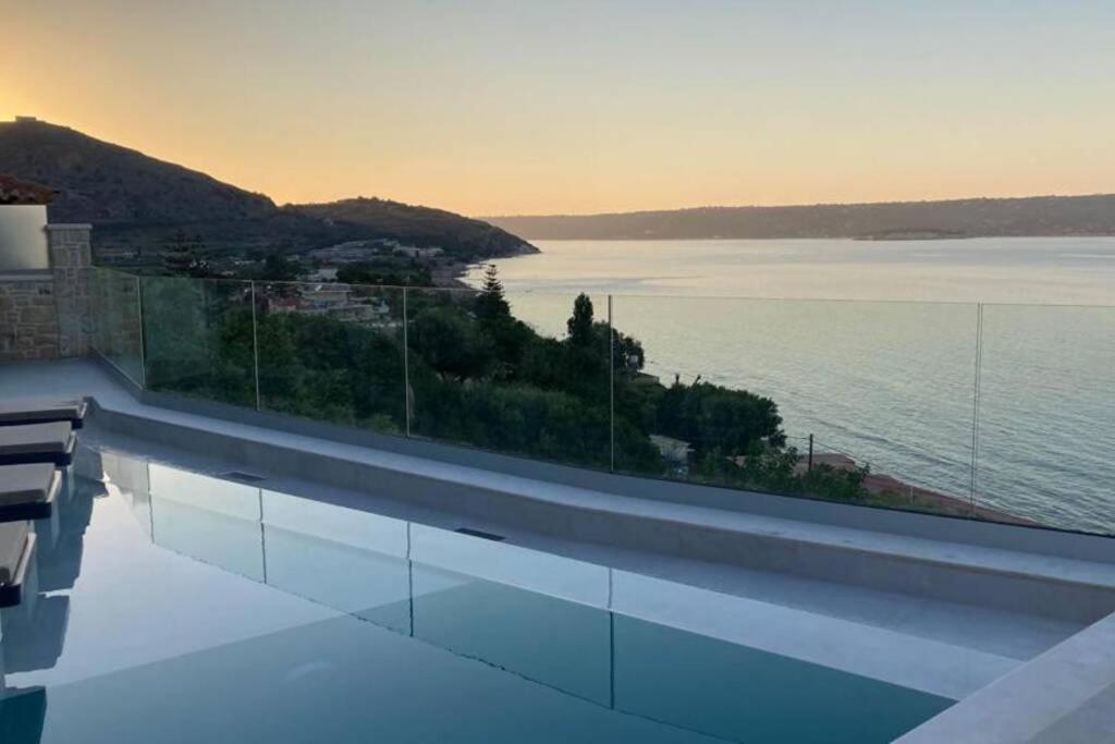 Luxury Villa Dioskouroi Eco Pool & Jacuzzi Kalívesz Kültér fotó