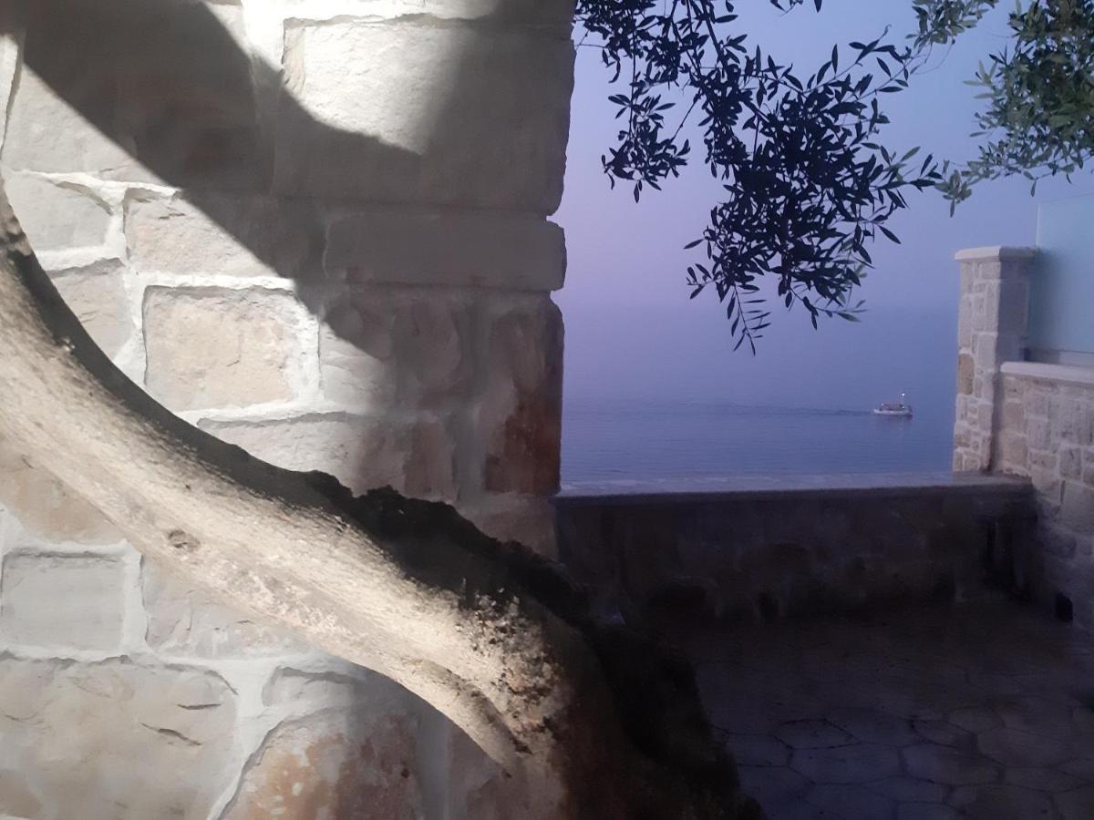 Luxury Villa Dioskouroi Eco Pool & Jacuzzi Kalívesz Kültér fotó